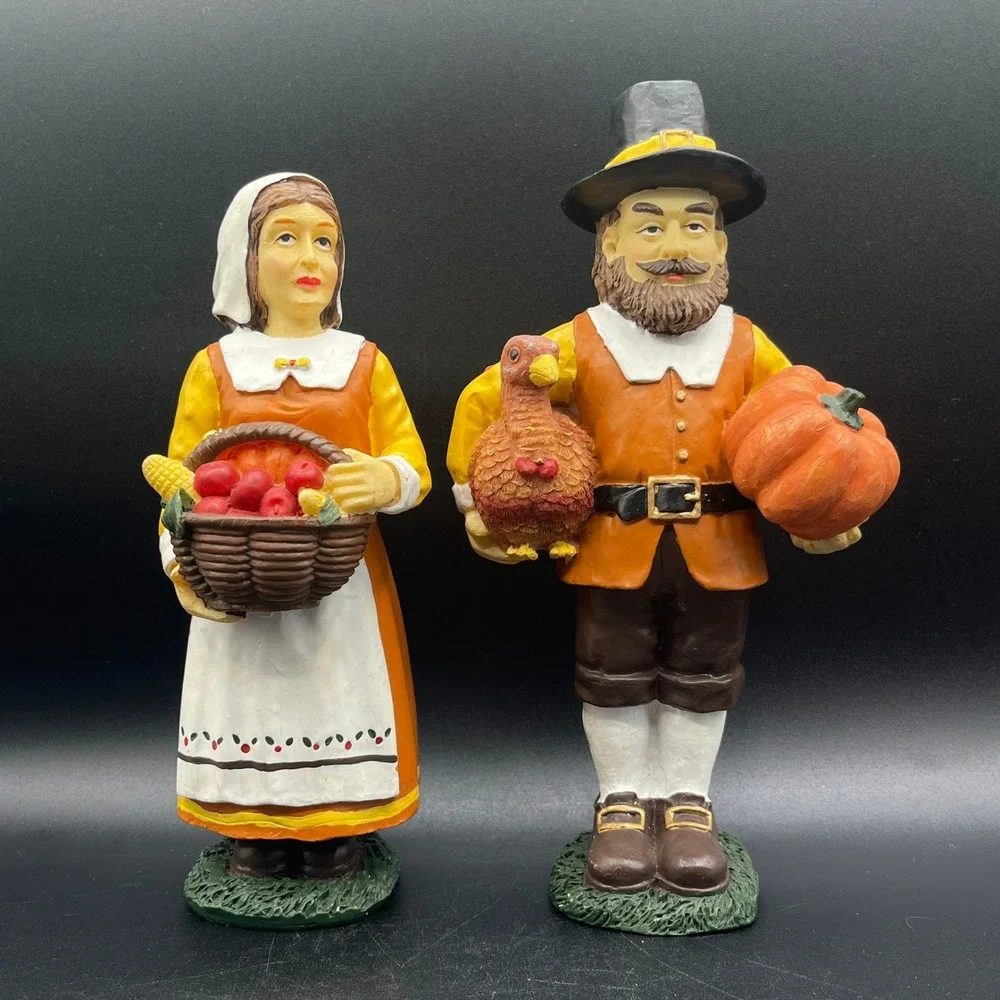 Pilgrim Couple Figurines Thanksgiving Harvest Fall Set 7.5